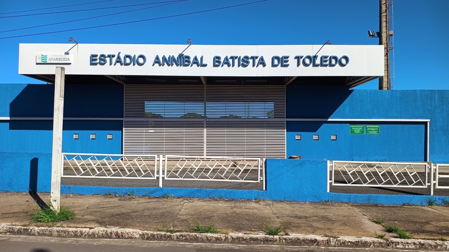 Estádio Anníbal Batista de Toledo